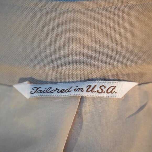 Towncraft 42S Men’s Blazer Beige Gold Buttons USA Made Classic Fit Vintage - Picture 14 of 15